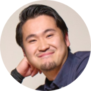 塚越明里さん